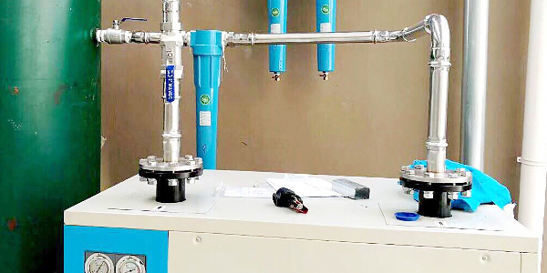 空（kōng）壓（yā）機壓縮機輸氣管道用什（shí）麽管，選（xuǎn）用不鏽鋼管是否可行？