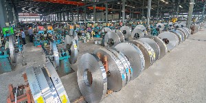 神马午夜影院東台分公司製管車間